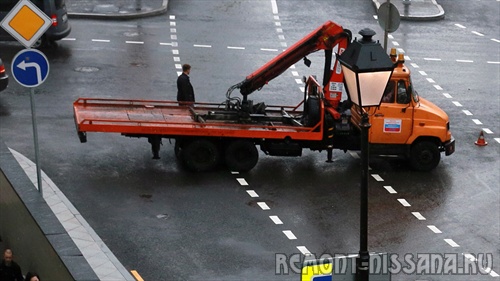 Автохамов активно эвакуируют в центре Владивостока